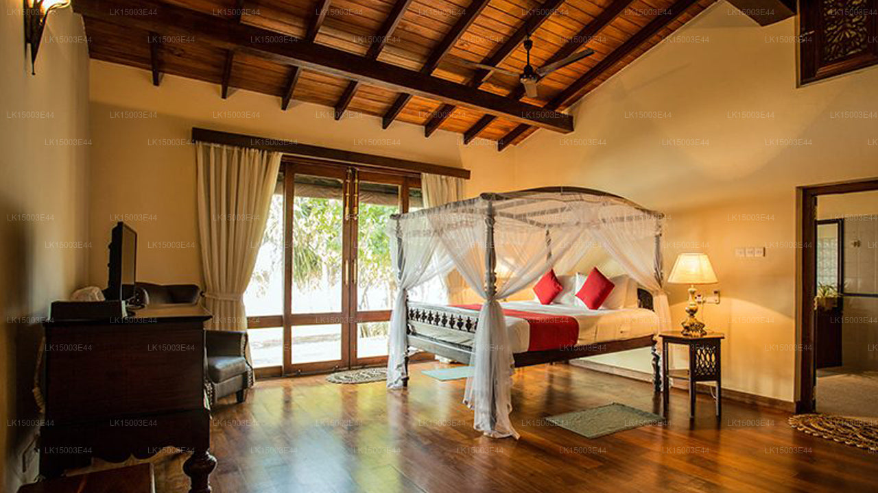 サウスポイントヴィラ (アハンガマ)