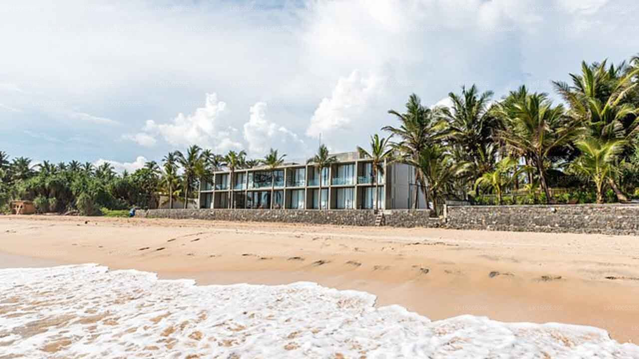 ザ サンディヤ ホテル (アハンガマ)