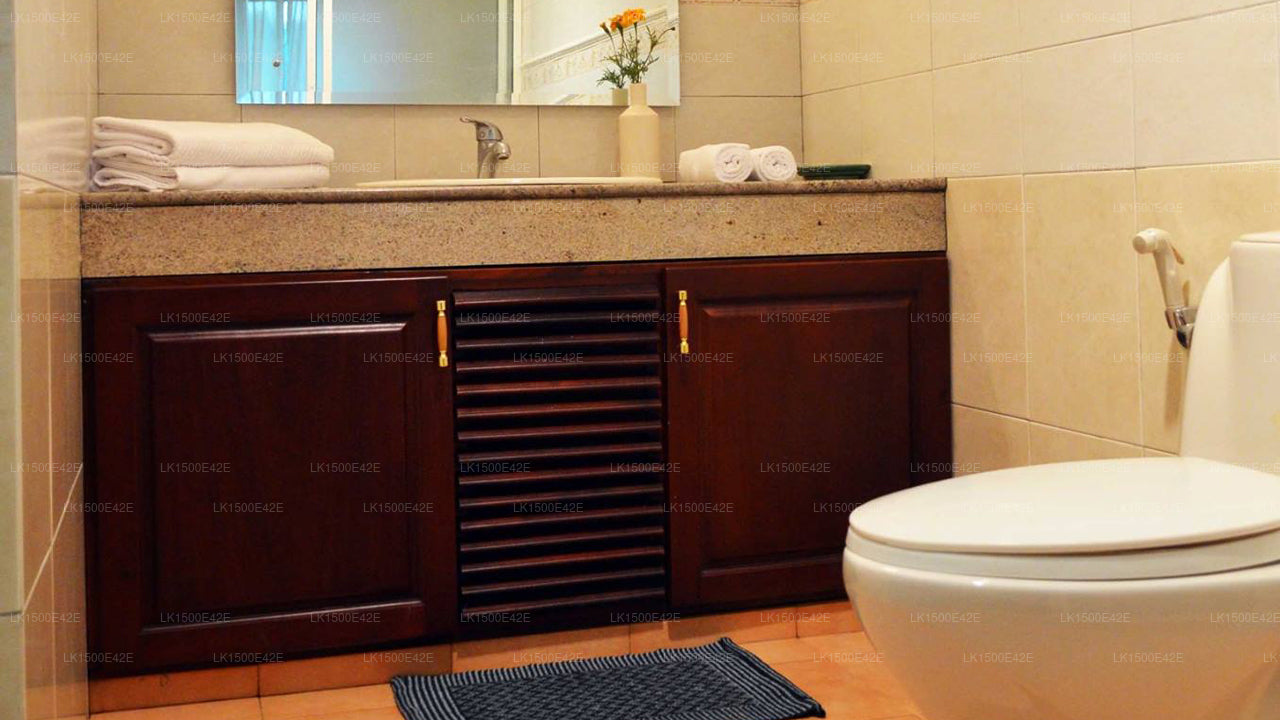 エラ・ヒルクレスト