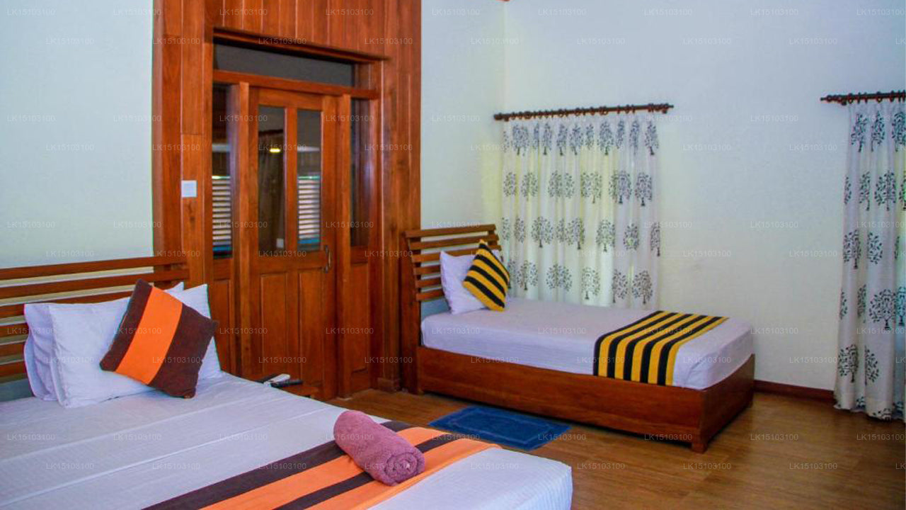 シギリオヤコテージ、シギリヤ