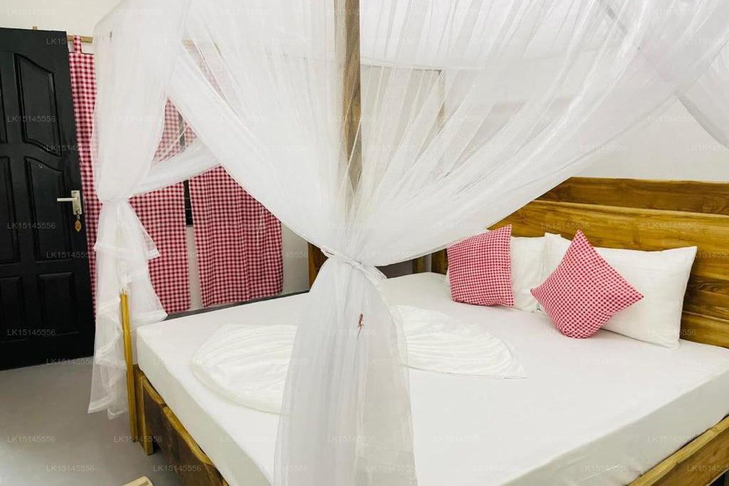 スイス・キス・ビーチ・リゾート、トリンコマリー