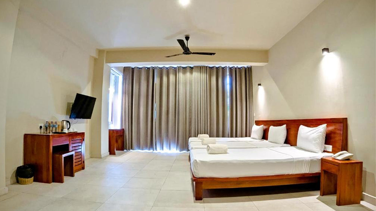 Oak Ray La Ella Breeze, Ella