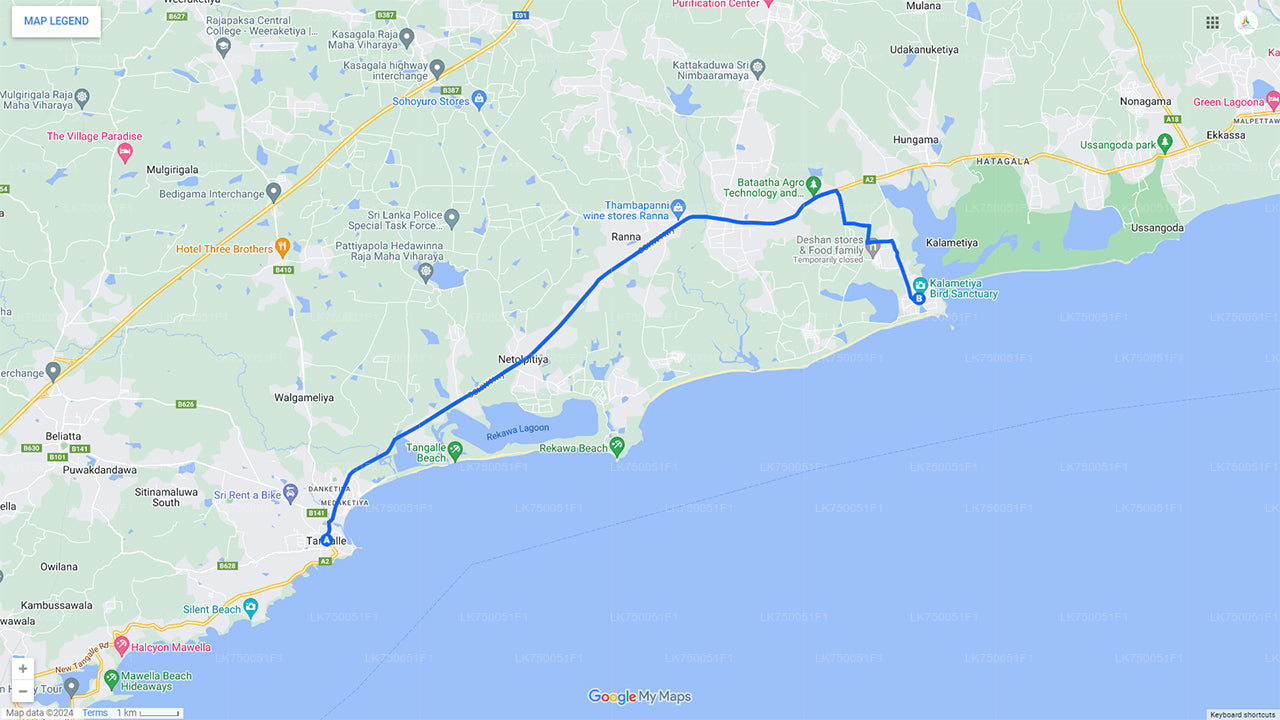 タンガラ発カラメティヤ保護区でのボートによるバードウォッチング