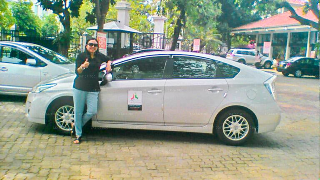 ジャエラシティからコロンボ空港(CMB)へのプライベート送迎