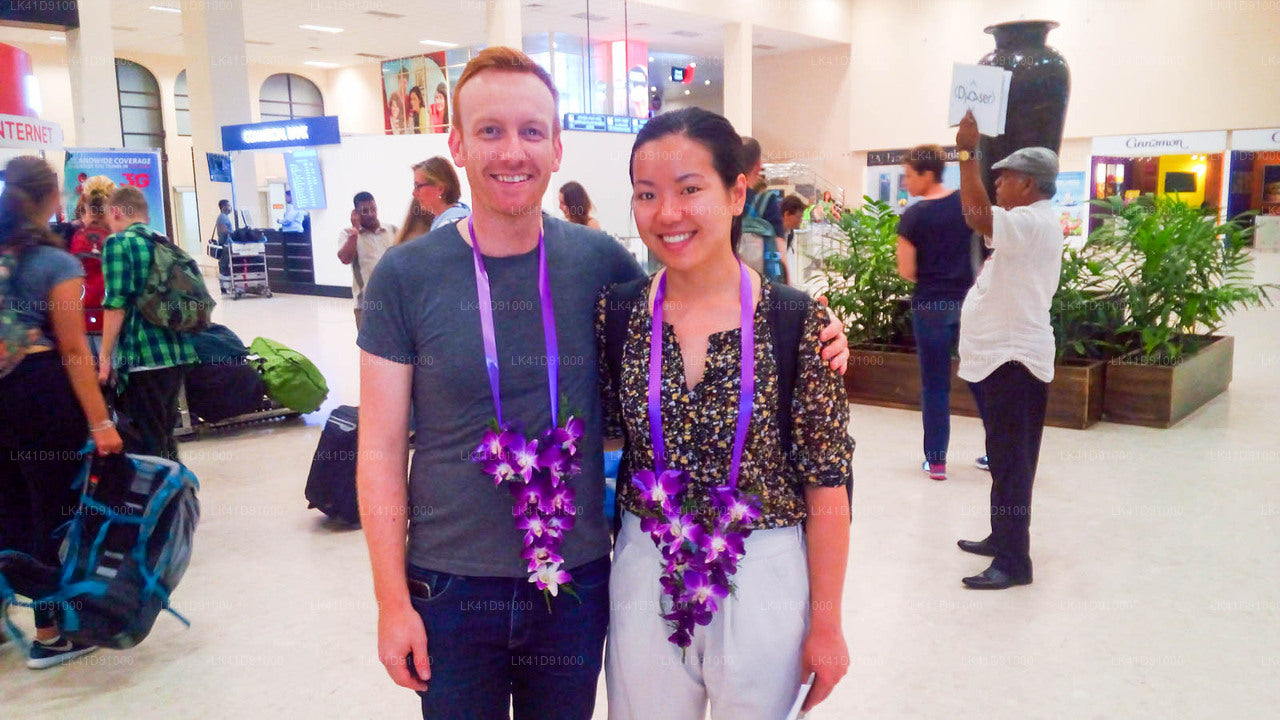 アンゴダ市内からコロンボ空港(CMB)へのプライベート送迎