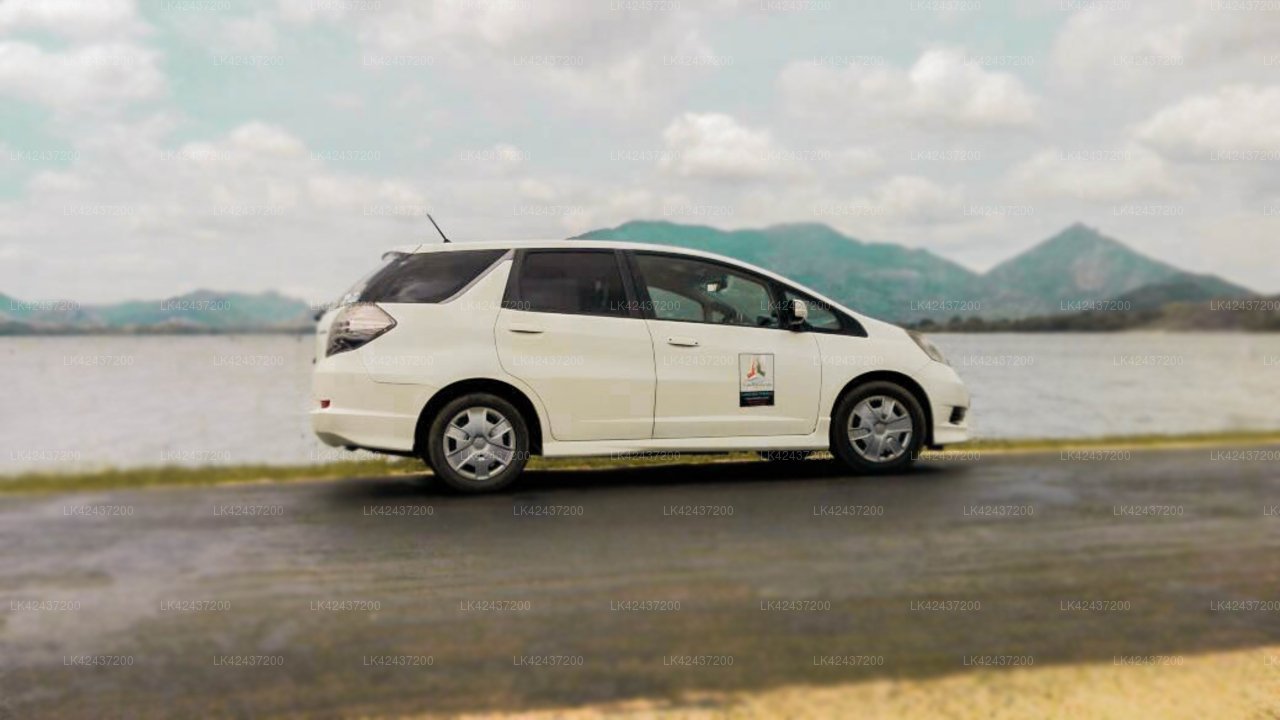 シギリヤ市からキャンディ市へのプライベート送迎