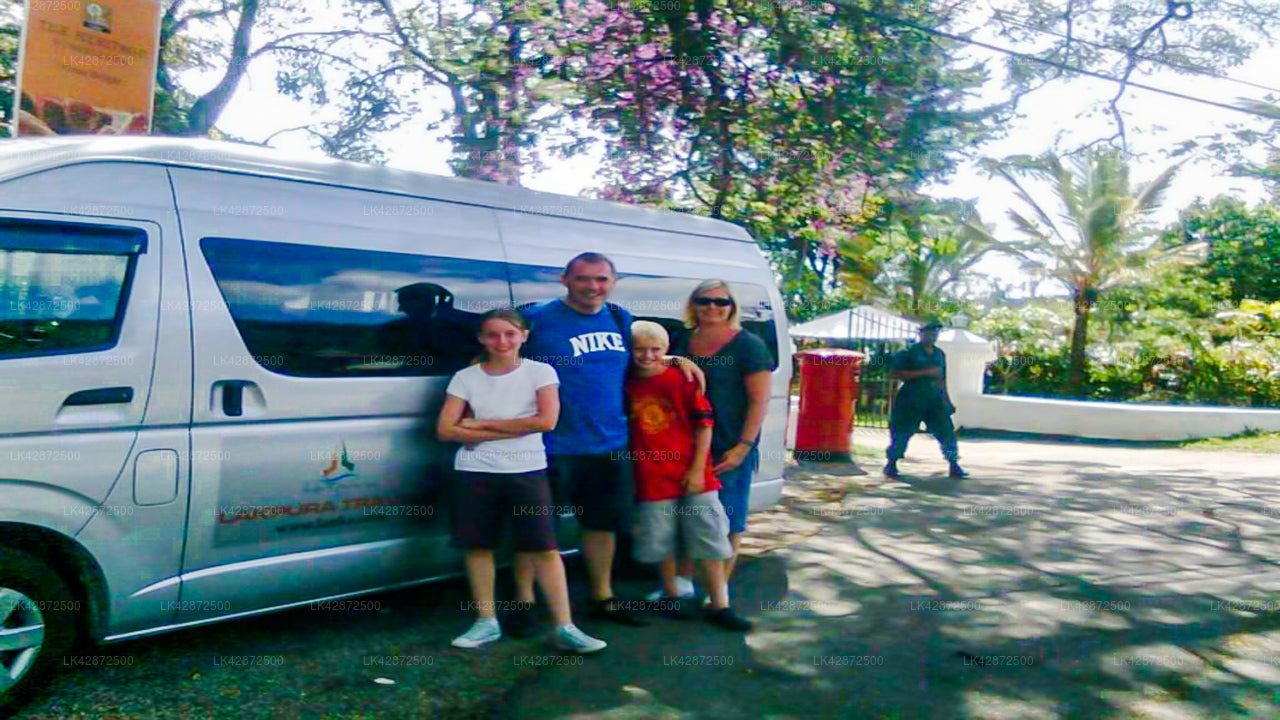 ヤラ市からゴール市へのプライベート送迎