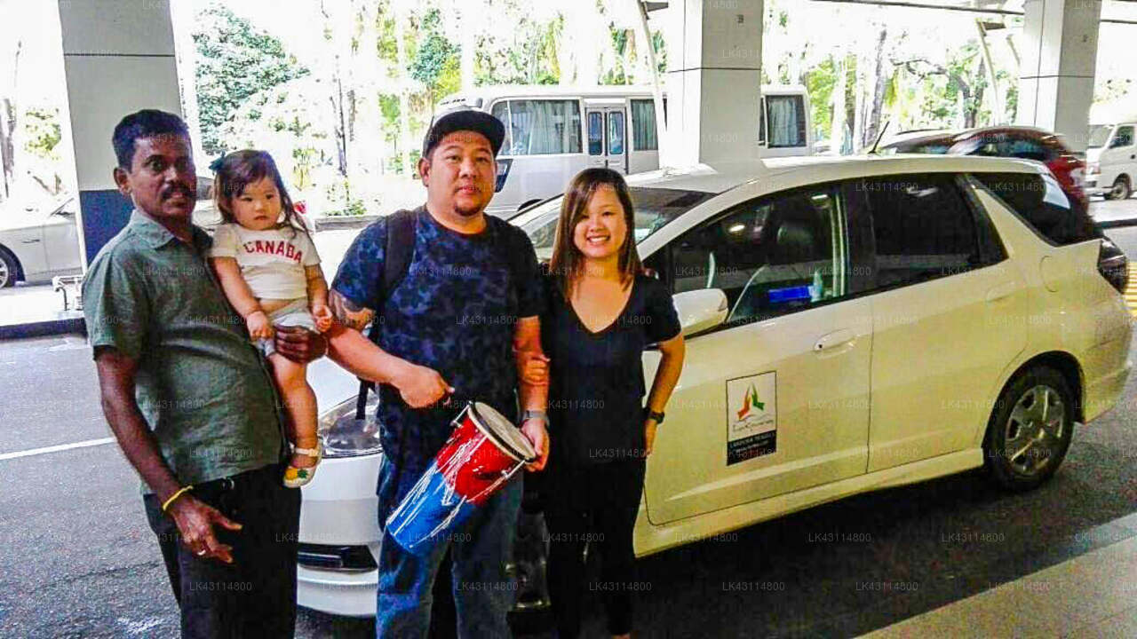 コロンボ空港 (CMB) と予約間の送迎: ワイルド ホリデー、エラ