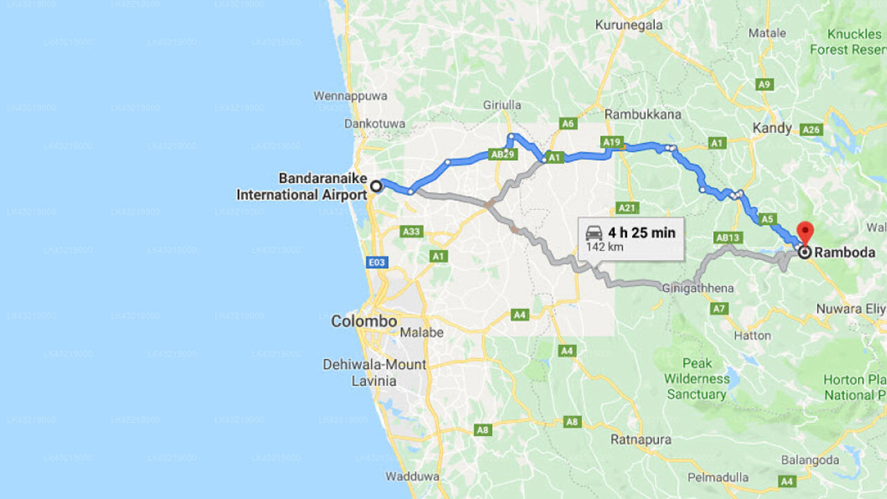 コロンボ空港 (CMB) とランボーダのトゥルリヤ ロッジ間の送迎
