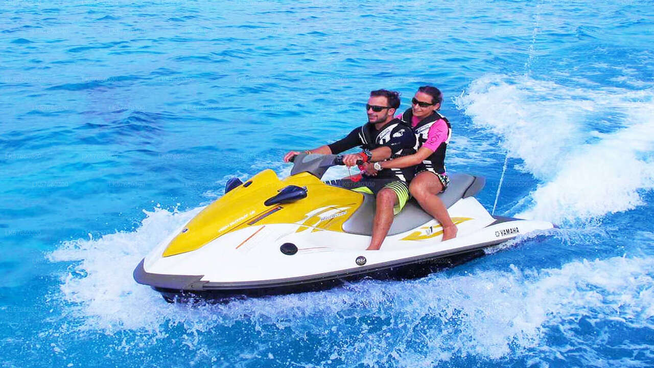 ボルゴダ湖からのウォーター スポーツ アクティビティ