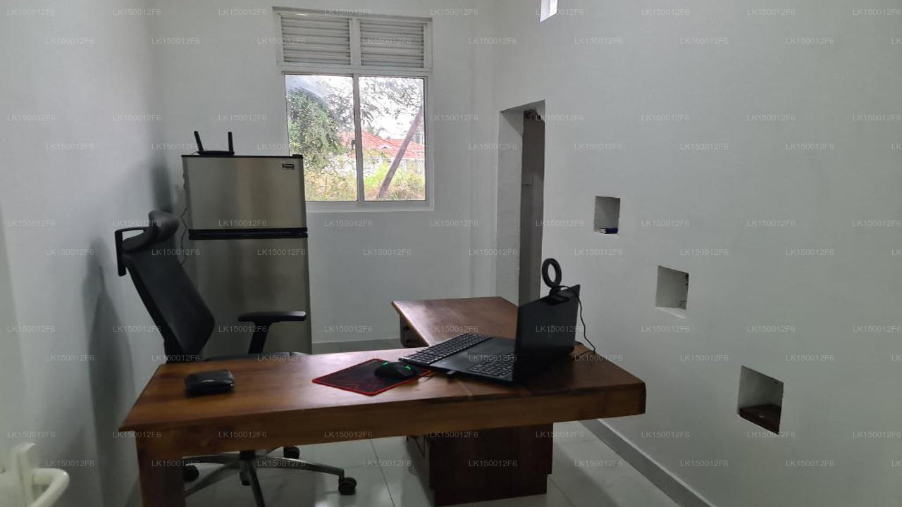 セイロンロッジ-エアポートトランジットホテル & ホステル (ネゴンボ)