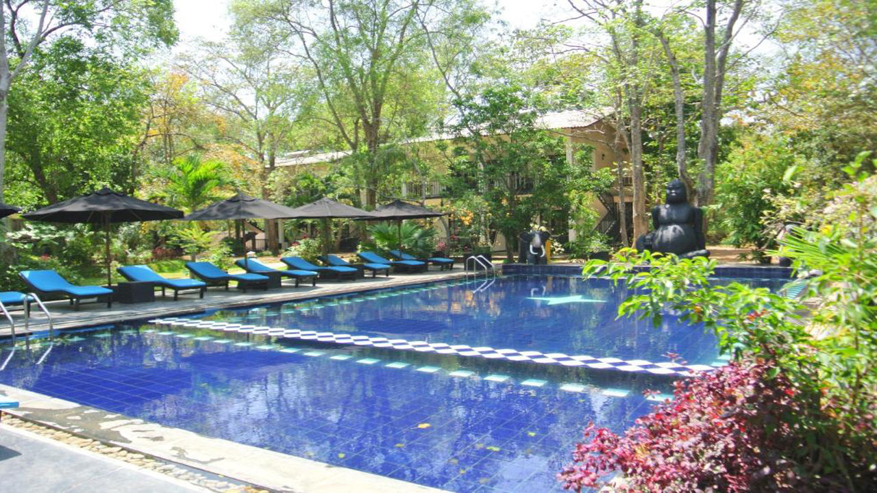 フラワーガーデンエコビレッジ、シギリヤ