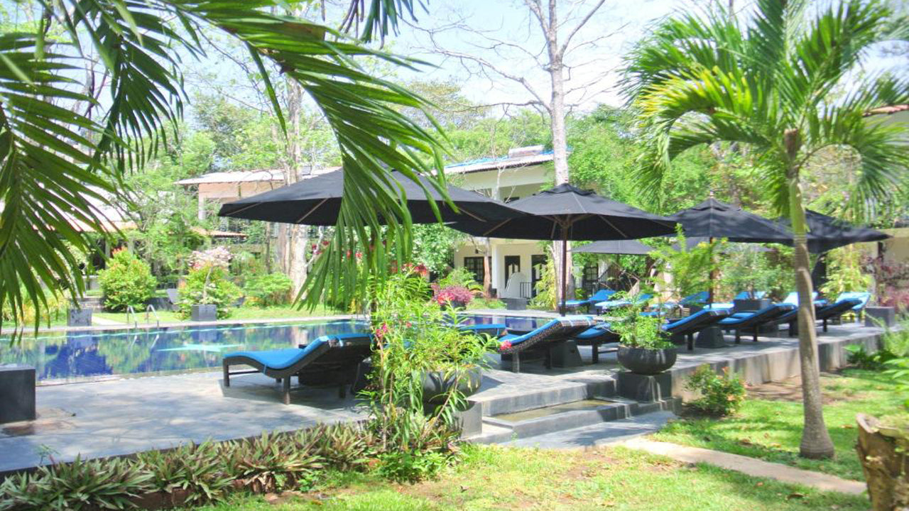 フラワーガーデンエコビレッジ、シギリヤ