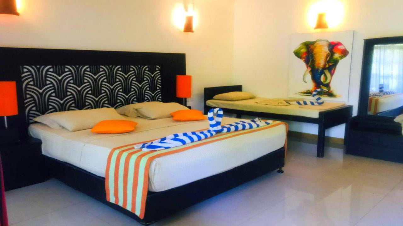 フラワーガーデンエコビレッジ、シギリヤ