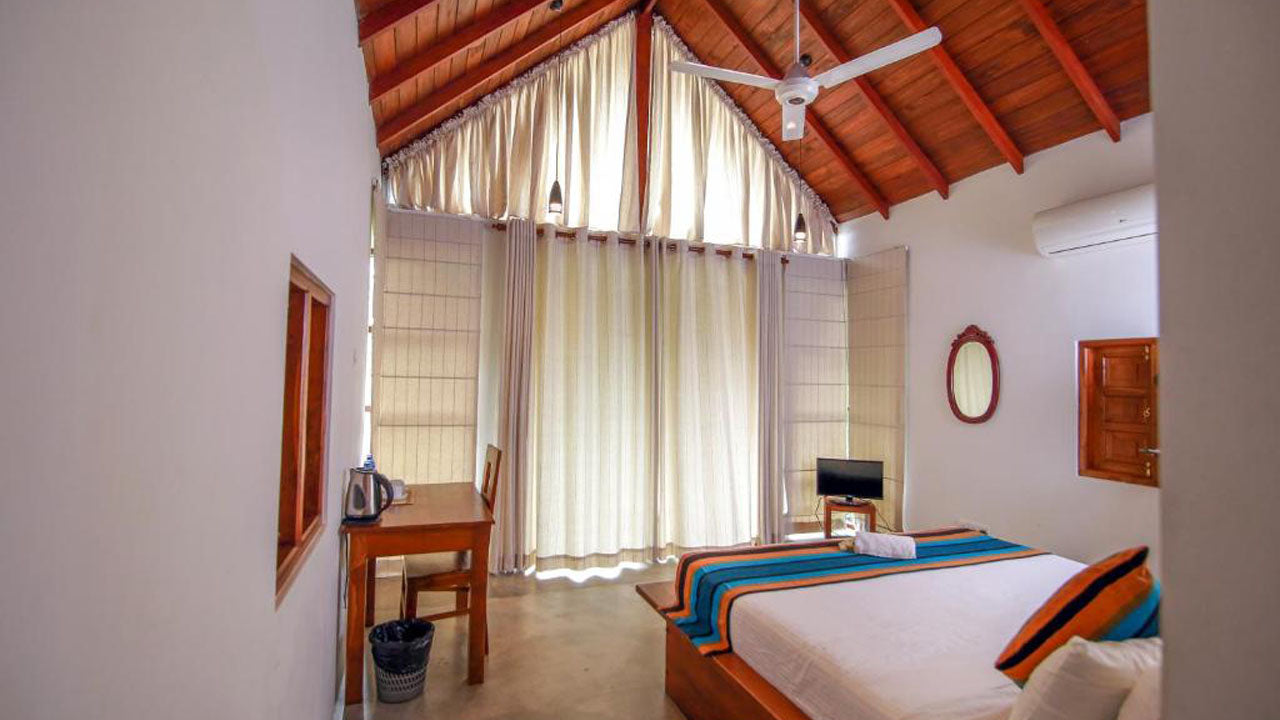 エリヤント、ウダワラウェ