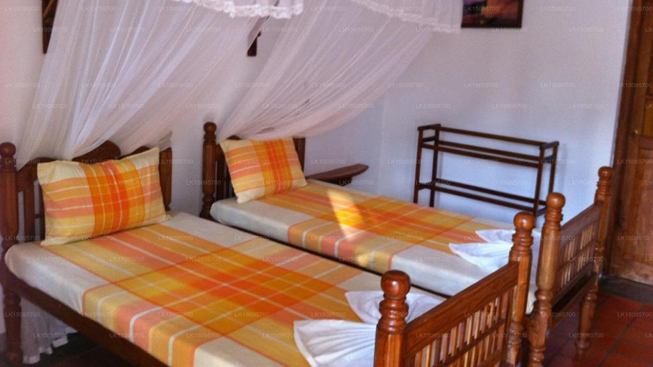 Little Paradise, Anuradhapura