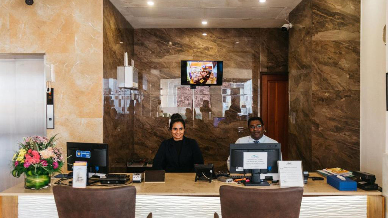 ミラージュホテルコロンボ (コロンボ)