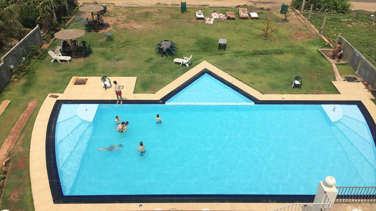 Saketha Beach, Negombo