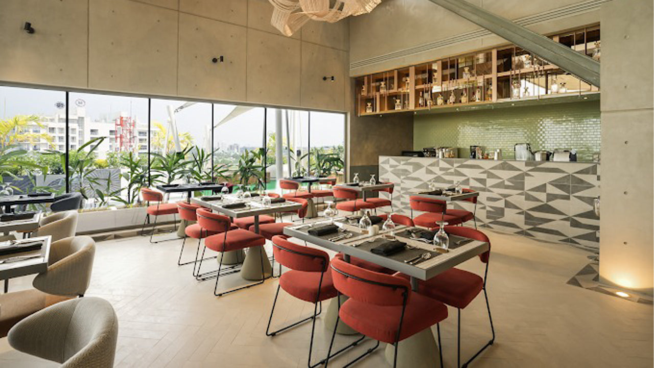 SeSaya Poshtel & Bistro, Colombo