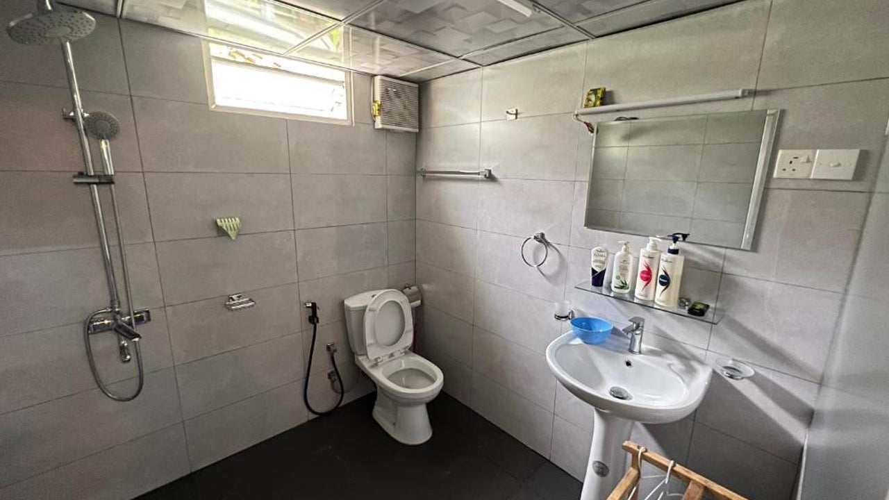 Gampaha Bungalow CHARAKAMA Holiday Home, Gampaha