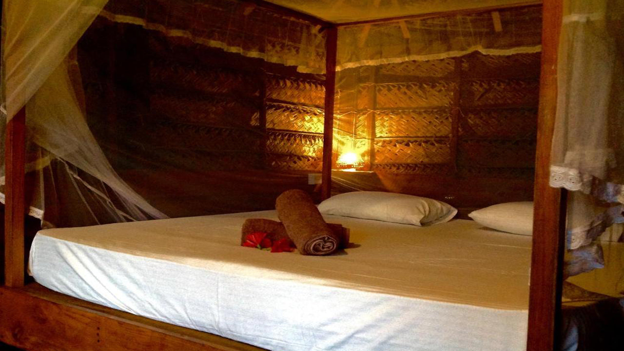 アーンズ・プレイス、アルガム・ベイ