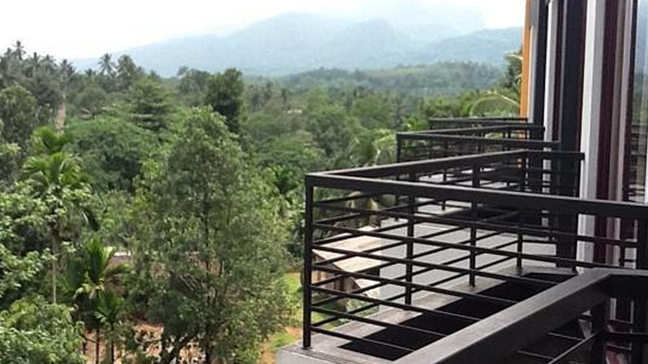 Hotel Sapthapadhi, Ratnapura