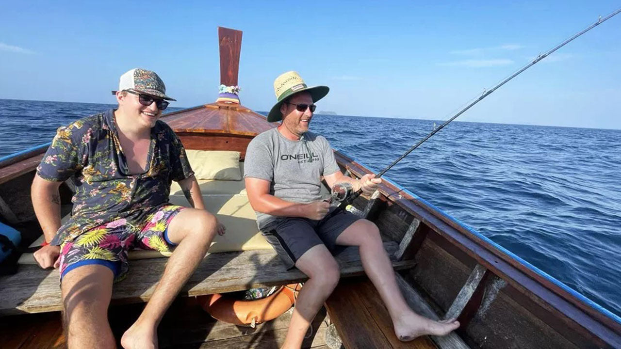 ゴール発トローラー釣りツアー