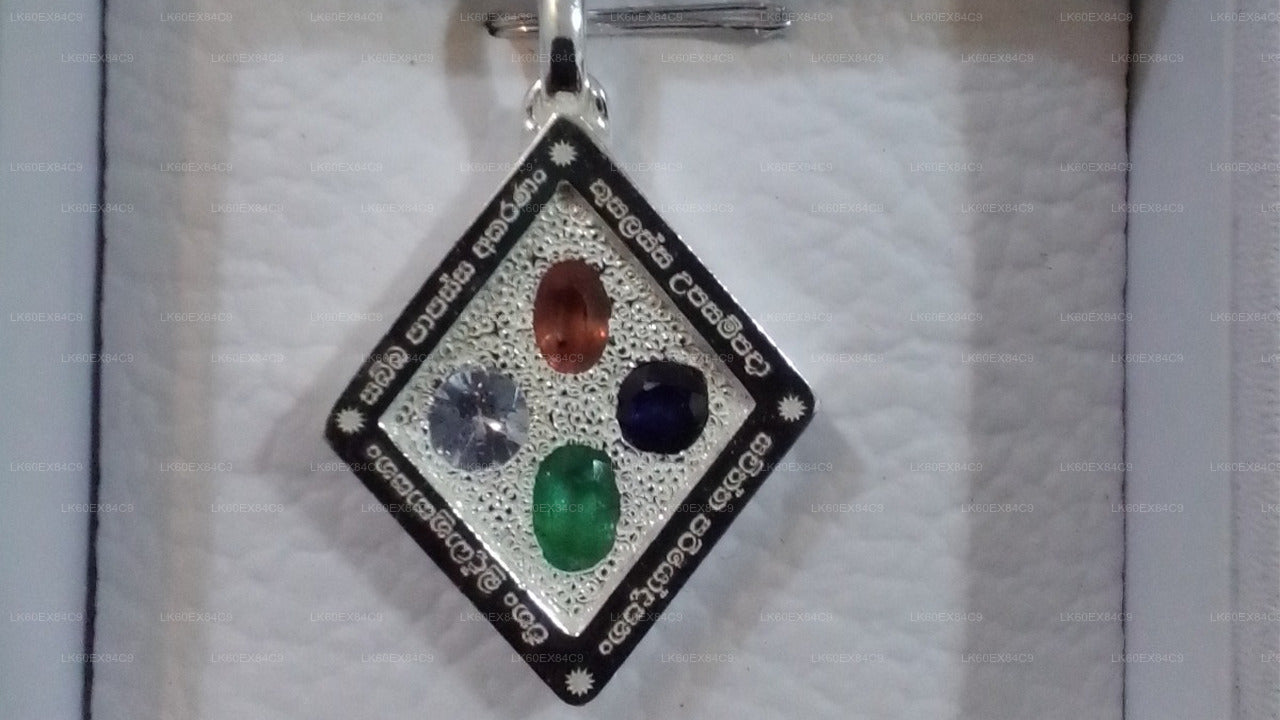 ゴールの伝統的な宝石とジュエリーのワークショップ