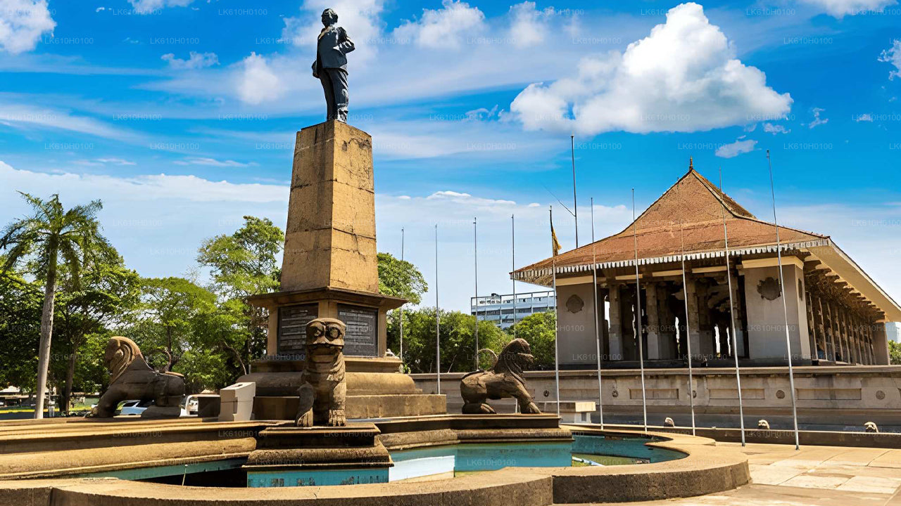 コロンボ港発コロンボシティツアー
