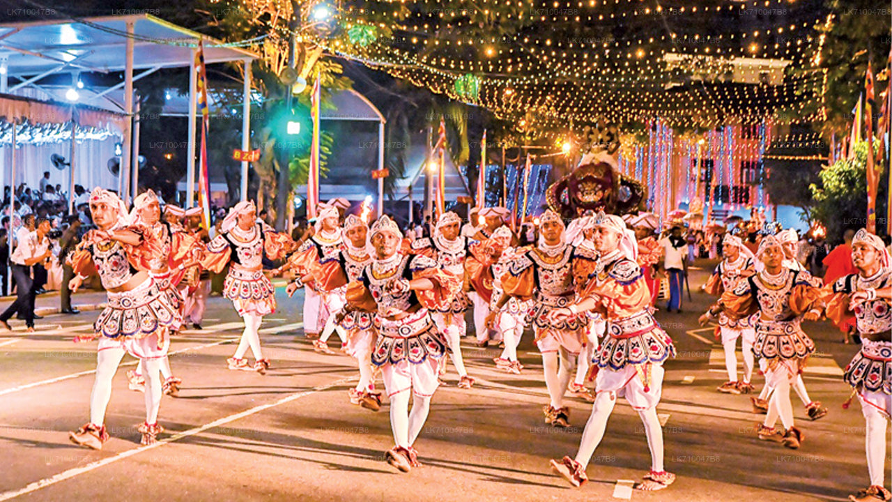 ガンガラマーヤ ナワム マハ ペラヘラ