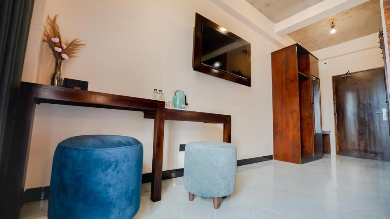 ライムシャインエアポートトランジットホテル (カトゥナーヤカ)