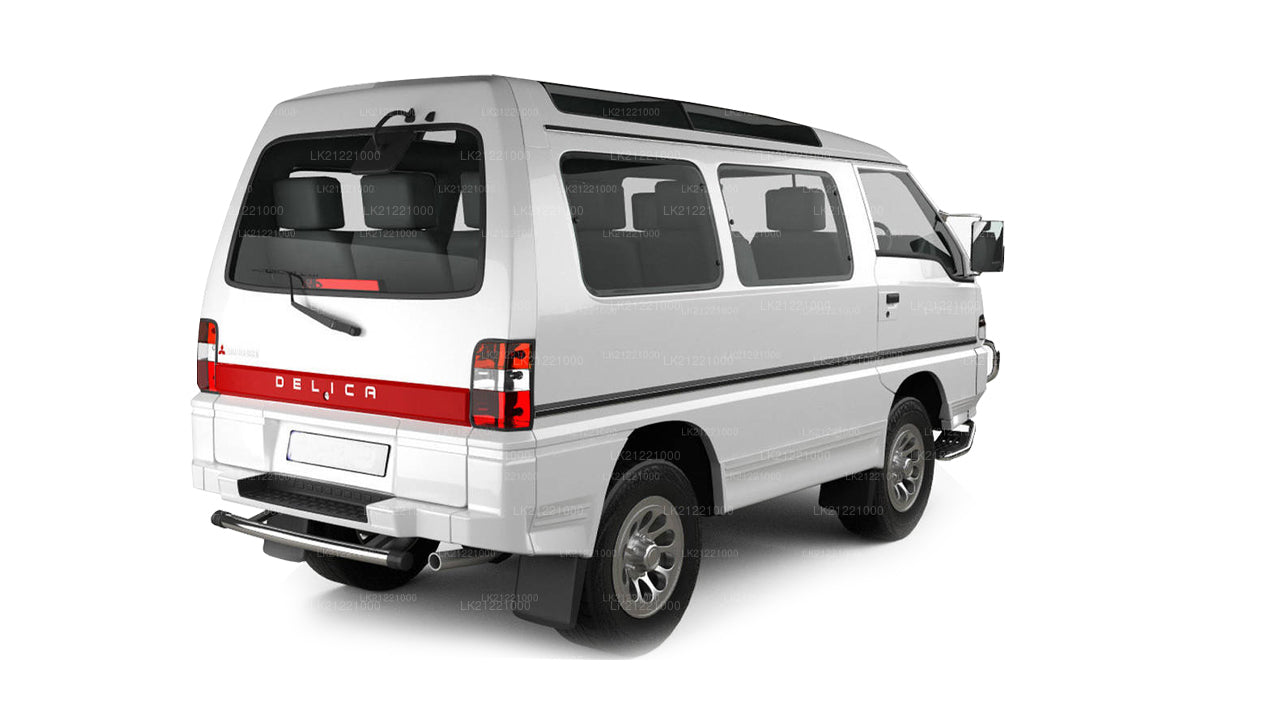 三菱 L300 標準バン（自走式）
