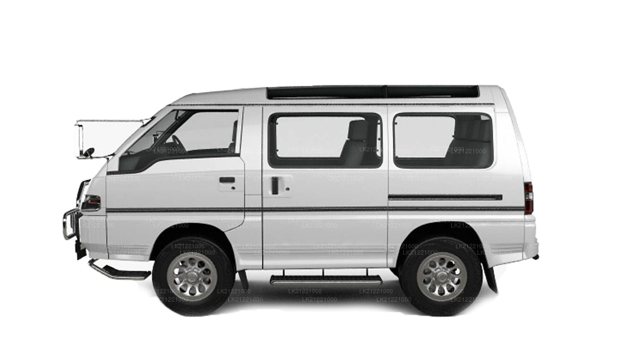 三菱 L300 標準バン（自走式）
