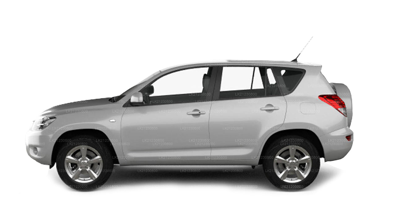 トヨタ Rav 4 スタンダード SUV (自動運転)
