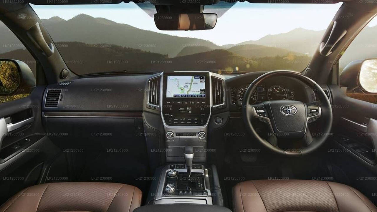 トヨタ ランドクルーザー プラド TRJ120 スタンダードSUV（自動運転）
