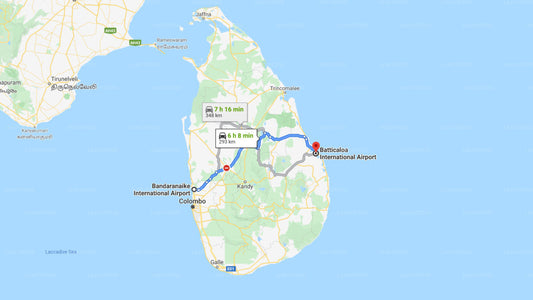 コロンボ空港 (CMB) からバッティカロア空港 (BTC) への市内プライベート送迎