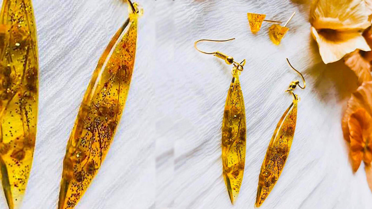 手作りの本物の花のイヤリング