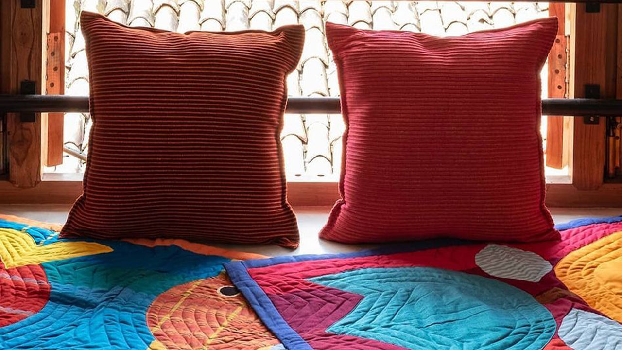 手作りクッションカバー